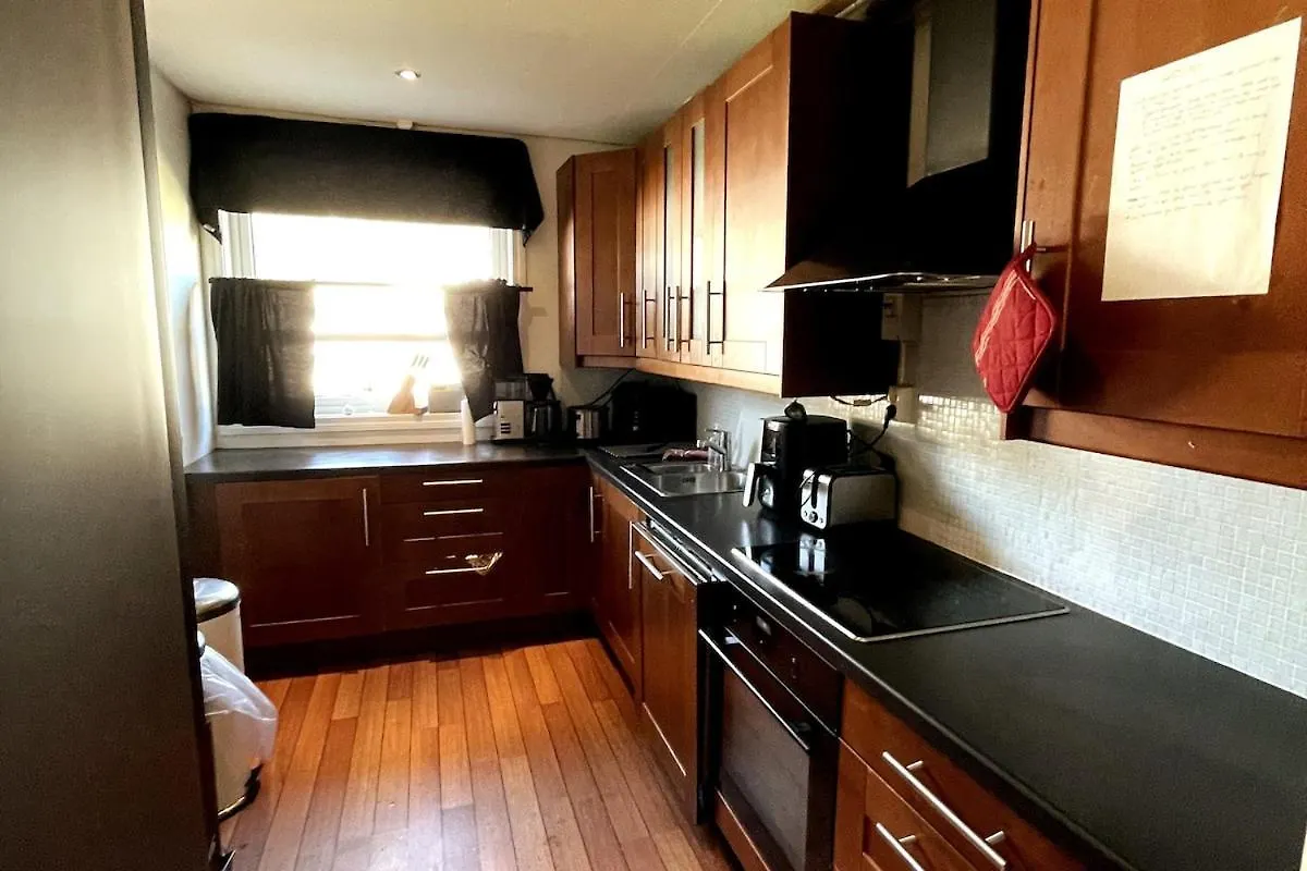 Cozy Apartment With Balcony And Amazing View Bergen