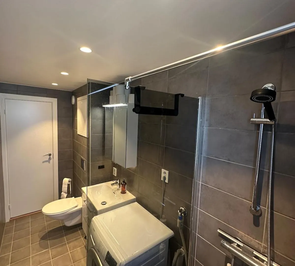 Cozy Apartment With Balcony And Amazing View Bergen