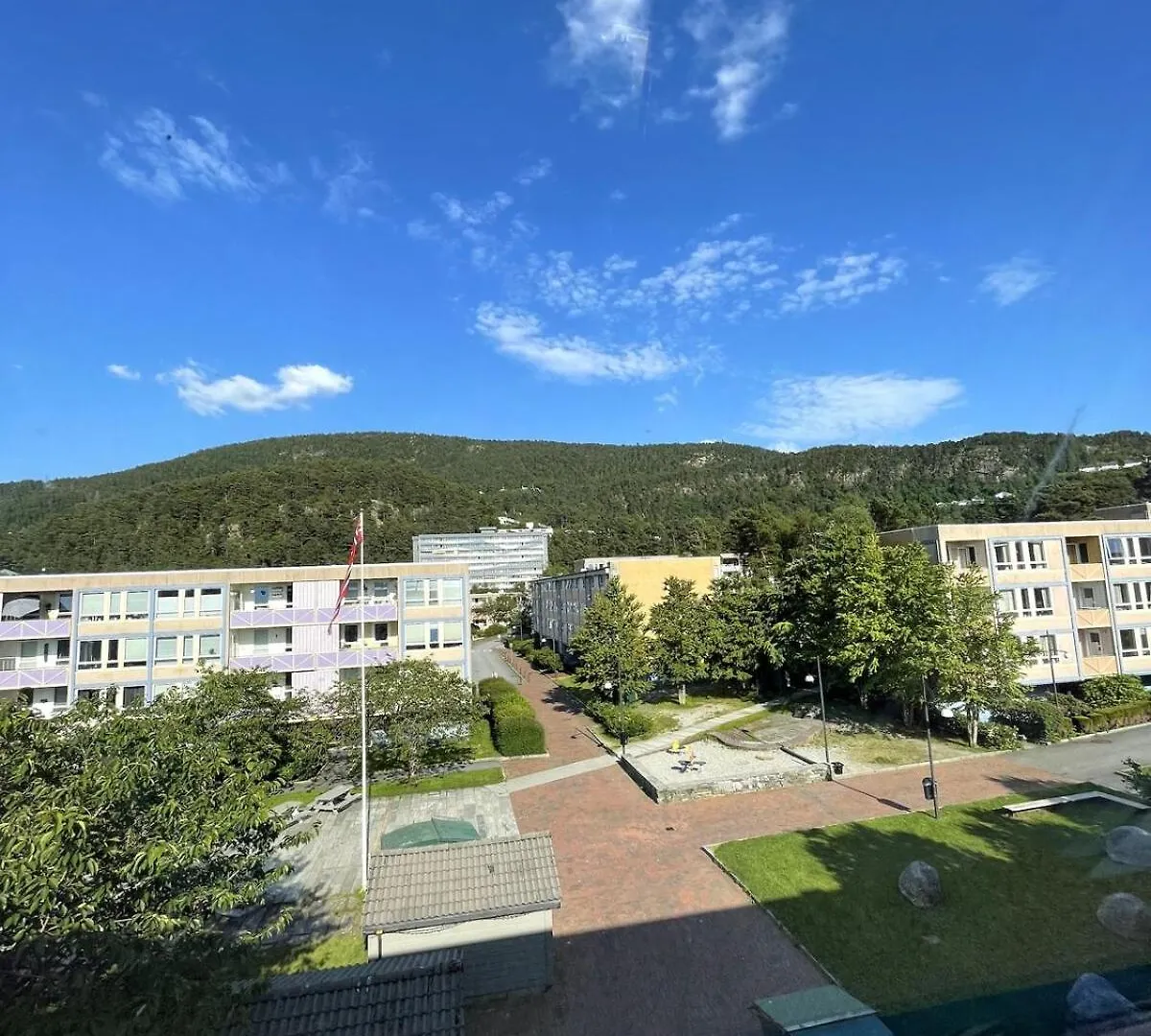 Cozy Apartment With Balcony And Amazing View Bergen